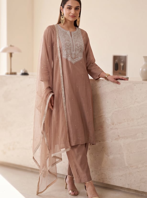 MELANGE Embroidered Straight Kurta Set