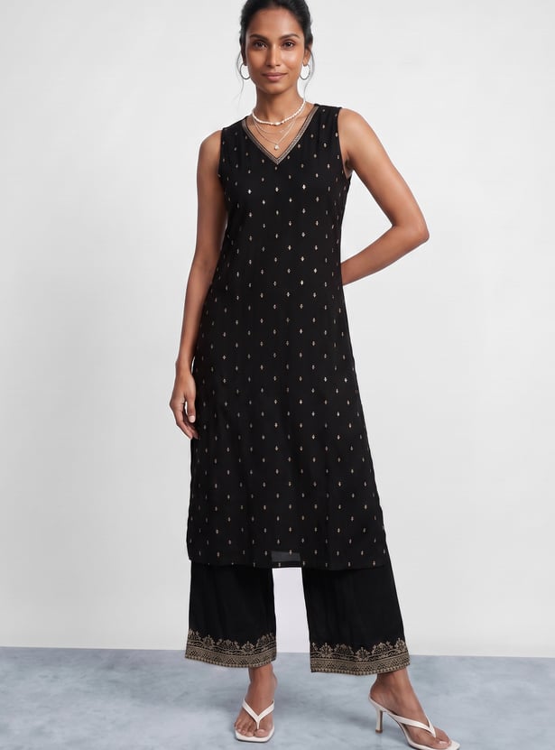 MELANGE Embroidered Kurta Set