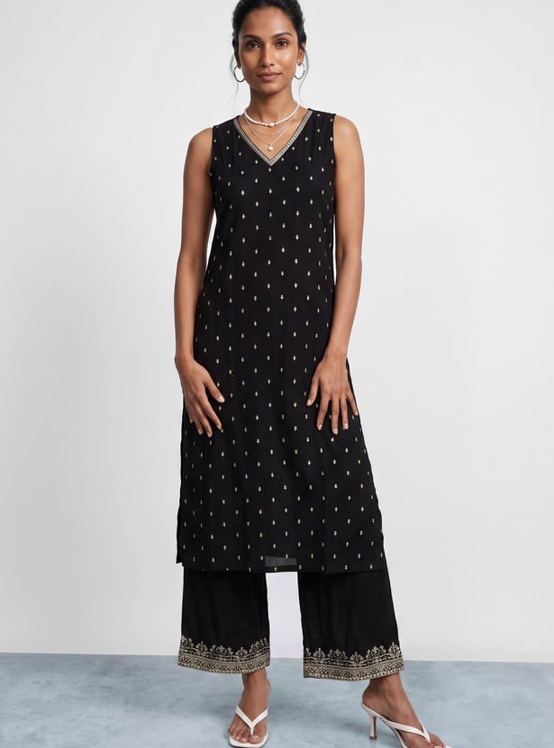 MELANGE Embroidered Kurta Set