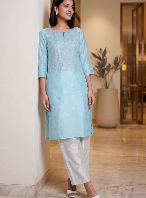 MELANGE Embroidered Straight Kurta