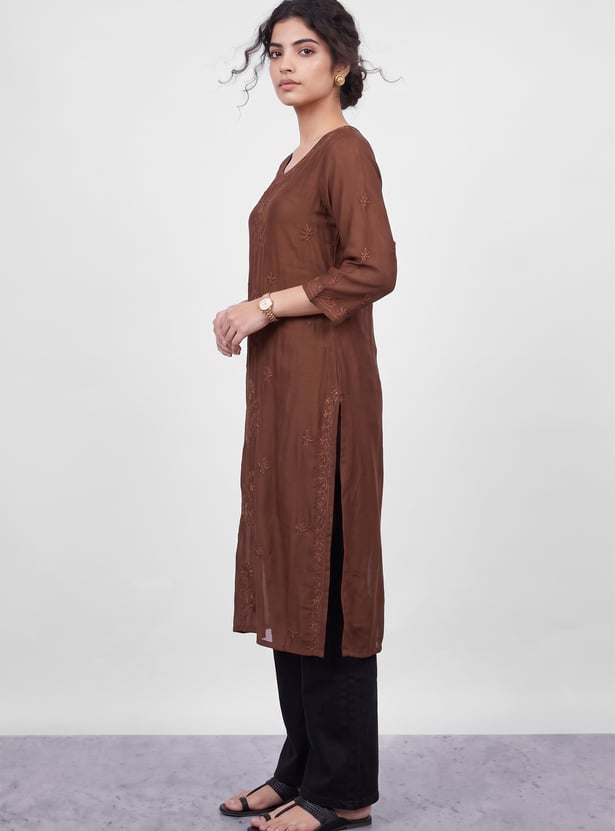 MELANGE Embroidered Straight Kurta