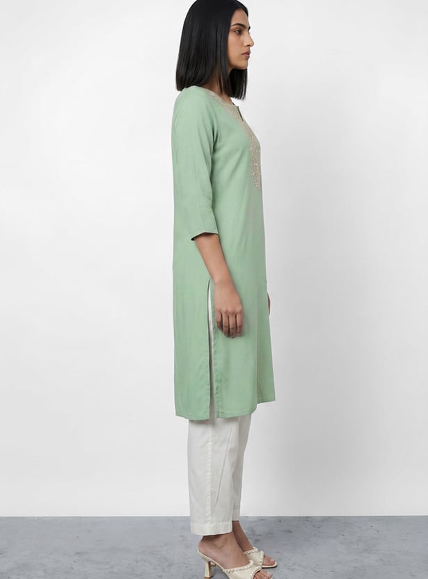 MELANGE Embroidered Straight Kurta
