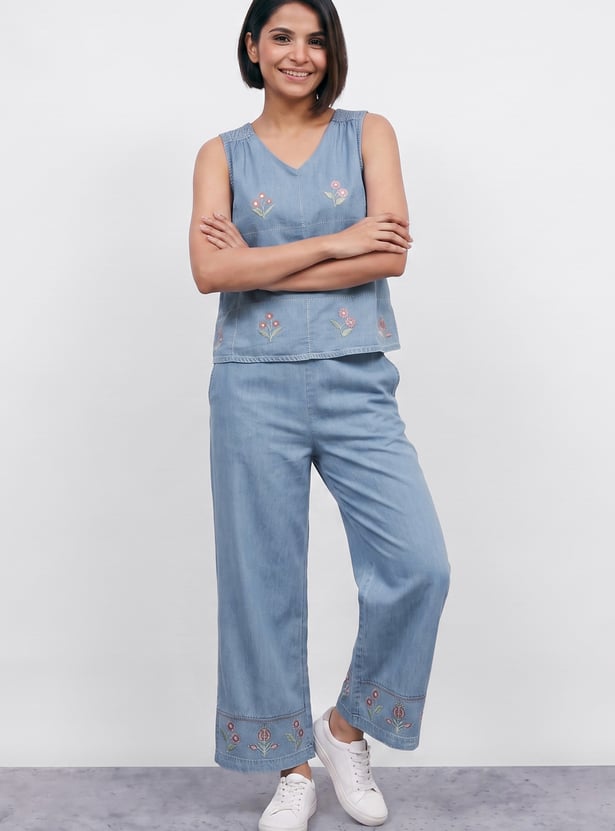 COLOUR ME BY MELANGE Embroidered Straight Pants