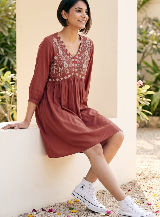 COLOUR ME Embroidered A-line Dress