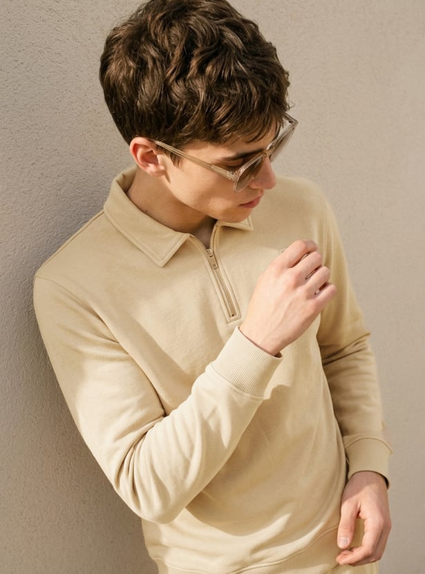 FAME FOREVER Solid Polo Sweatshirt
