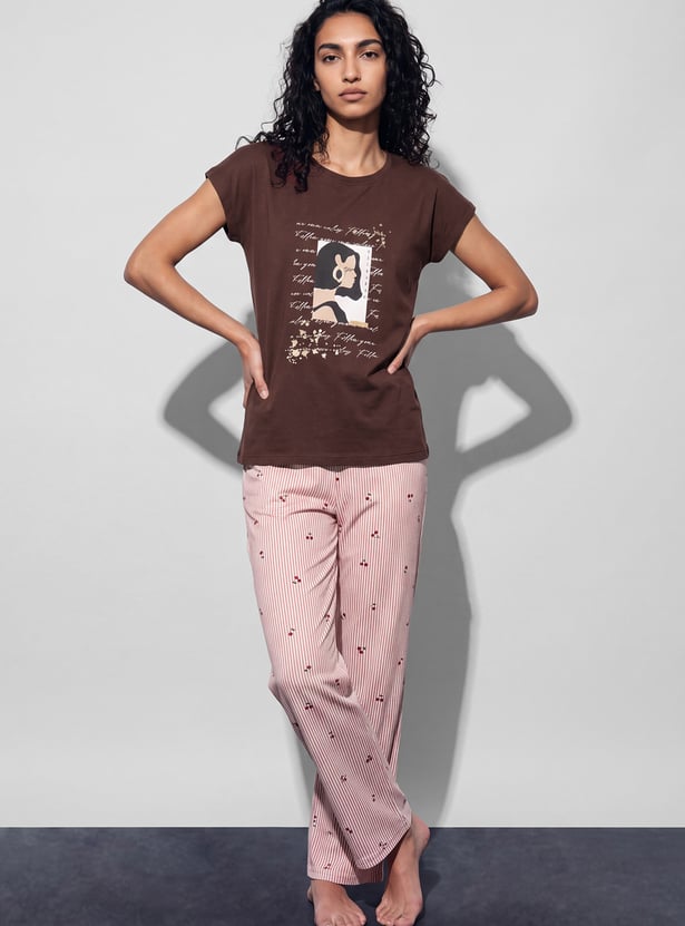 GINGER Graphic Design Lounge T-shirt
