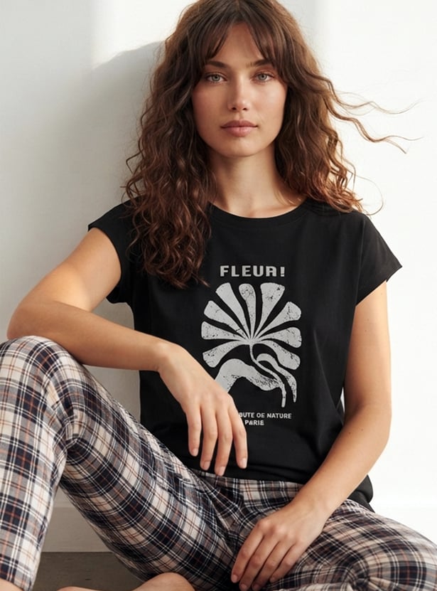 GINGER Fleur Graphic Print Lounge T-shirt