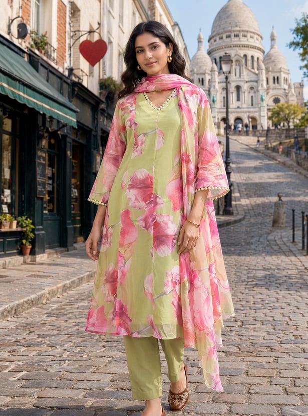 W Floral Print Straight Kurta Set