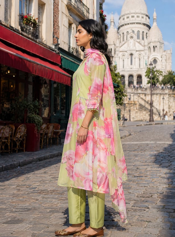 W Floral Print Straight Kurta Set