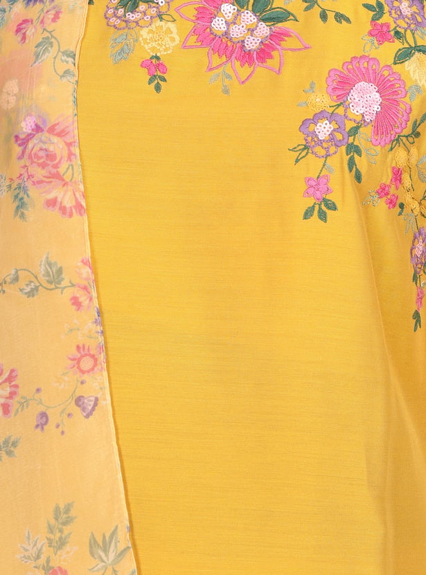W Floral Embroidered Straight Kurta Set