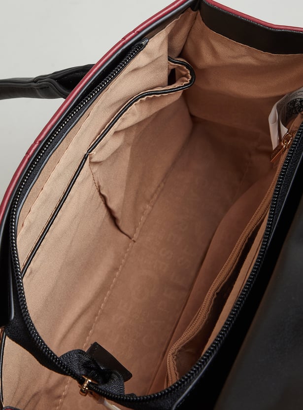 CAPRESE Quilted Handheld Bag