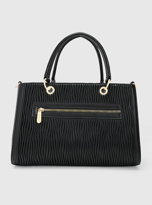 CAPRESE Textured Handheld Bag