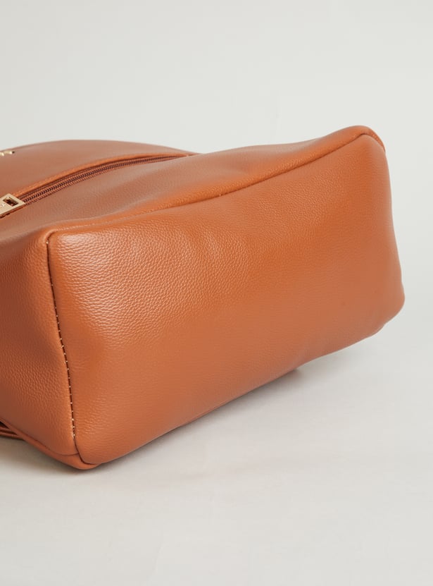 CAPRESE Tiara Solid Backpack