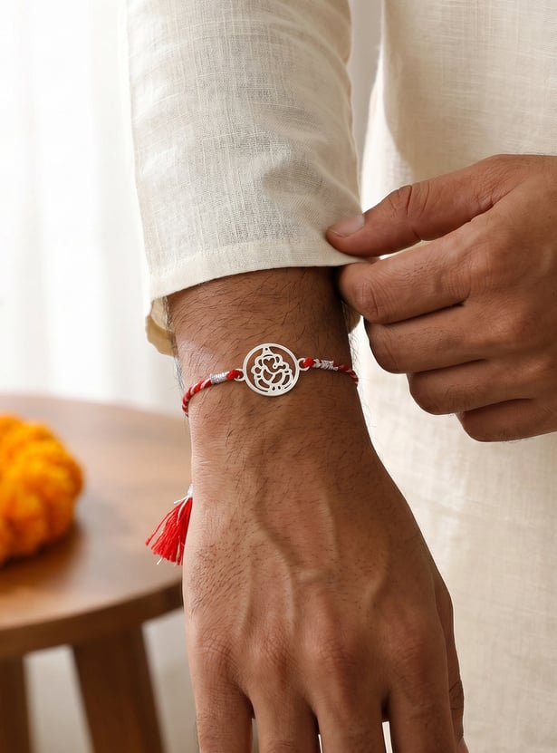 GIVA Mangalmurti Design Rakhi
