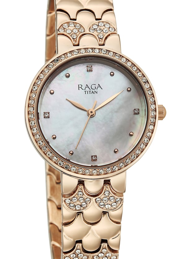 TITAN Raga Spotlight 2.0 Watch - 95422WM01