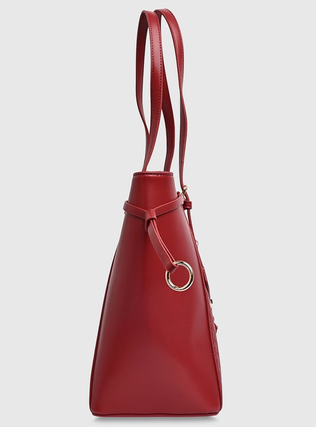 CAPRESE Brixton Textured Shoulder Bag