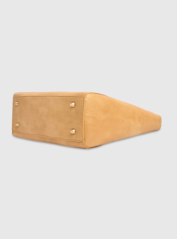 CAPRESE Celina Solid Shoulder Bag