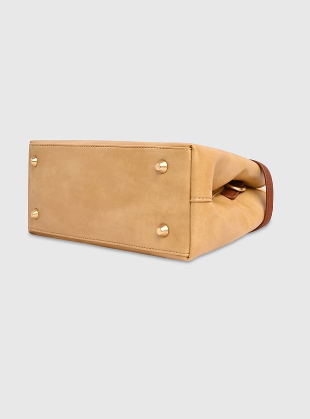 CAPRESE Celina Solid Handheld Bag with Pouch
