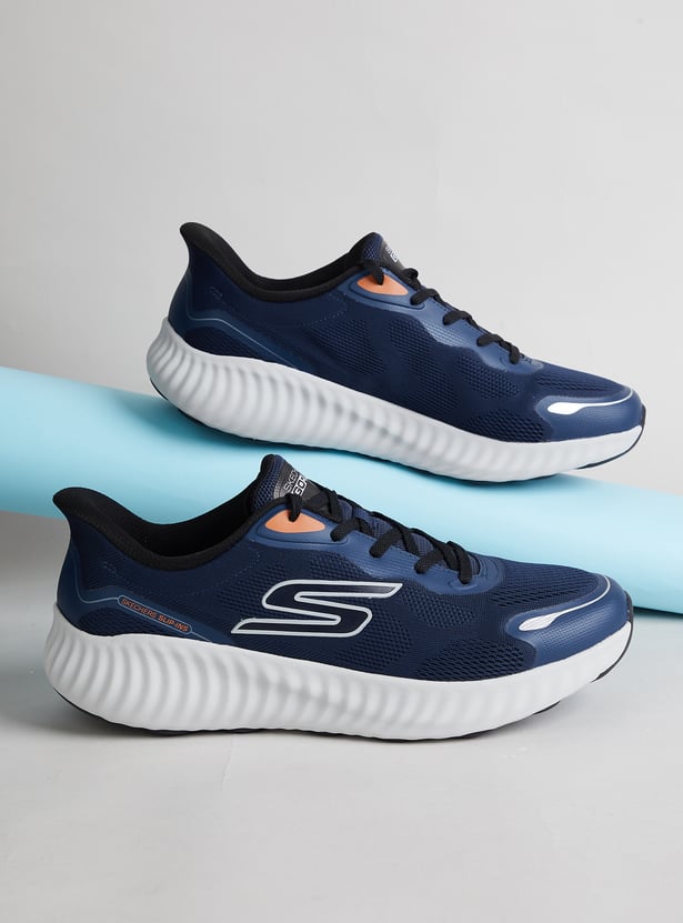 SKECHERS Go Run Now Regent Sports Shoes