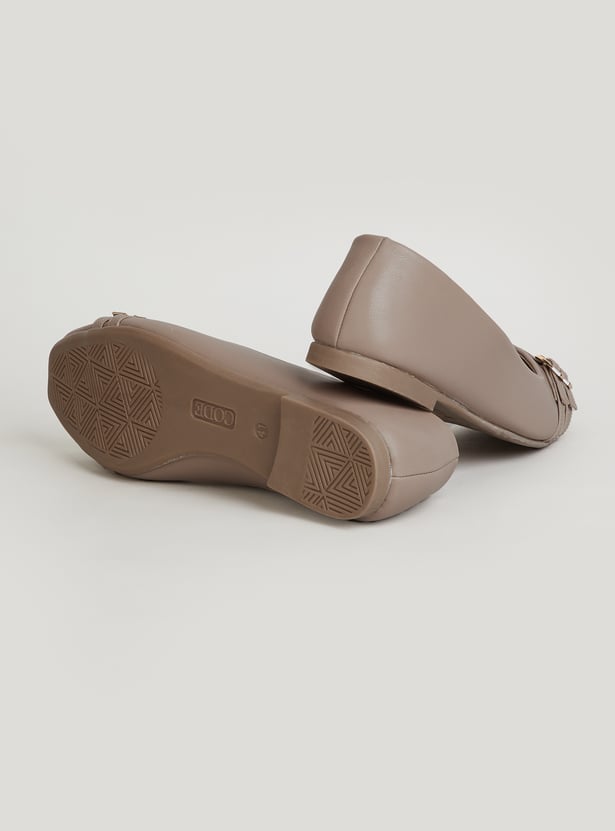 CODE Solid Almond Toe Ballerinas