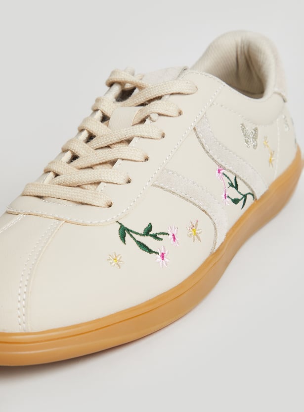 GINGER Embroidered Sneakers