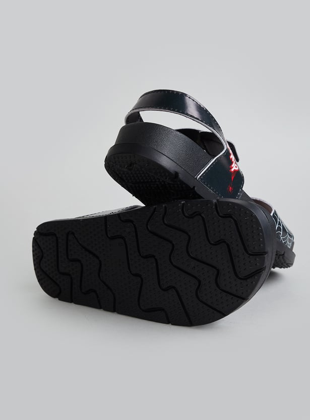 FAME FOREVER Boys Mickey Mouse Print Sandals