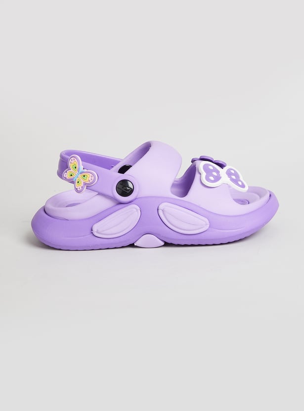 FAME FOREVER Girls Appliqued Sandals