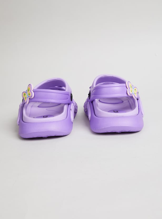 FAME FOREVER Girls Appliqued Sandals