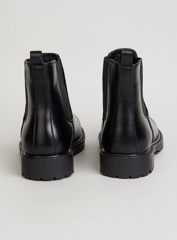 CODE Solid Chelsea Boots