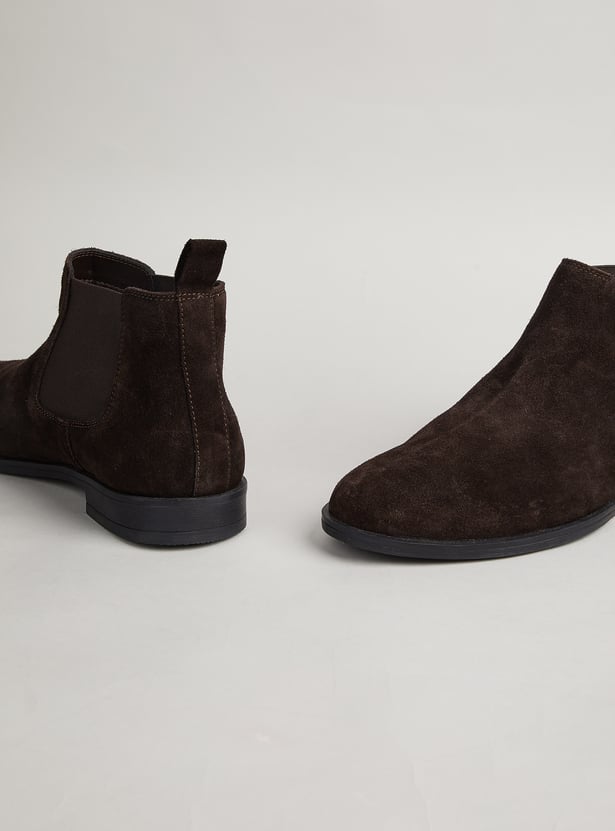 CODE Solid Chelsea Boots