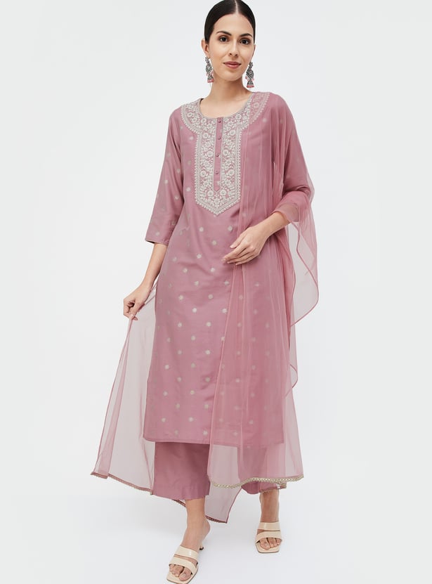 MELANGE Women Embroidered Straight Kurta Set