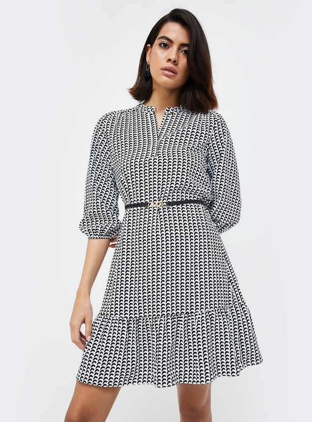 CODE CLASSIC Women Printed A-Line Dress with Belt