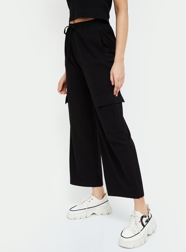 GINGER Women Solid Straight Fit Cargo Trousers