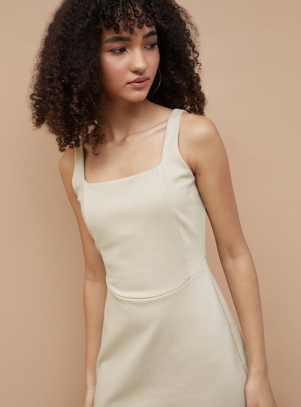 GINGER Solid A-Line Dress