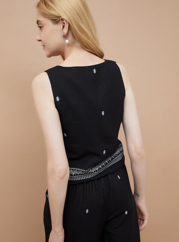 FAME FOREVER Motif Print Waistcoat Top