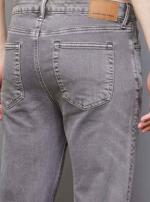 Yissan_Hn Jeans de marcas americanas| 🌟 | Jeans American eagle stretch Talla 2 495 Apartado