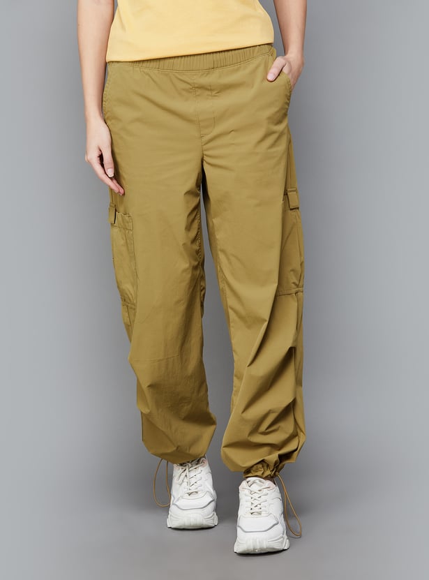 Buy LEVI'S Solid Cargo Joggers from Levi's at just INR