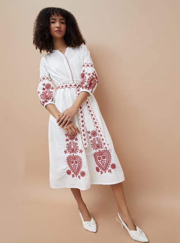 COLOUR ME Embriodered Belted A-Line Dress with Inner