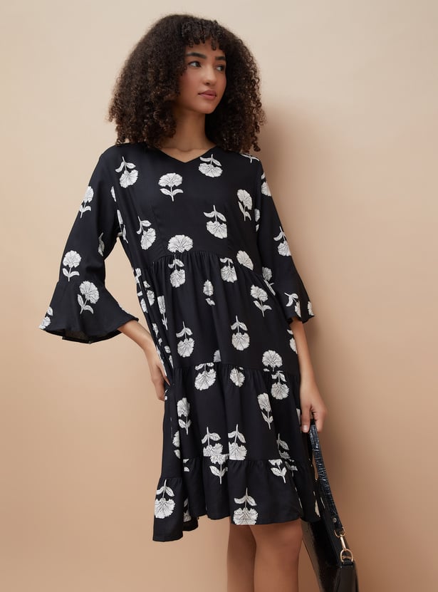 COLOUR ME Floral Print Tiered Dress