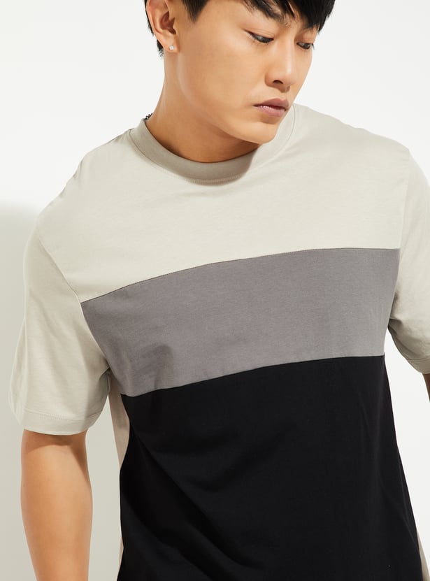 URB_N Men Colourblocked T-shirt - Pack of 2