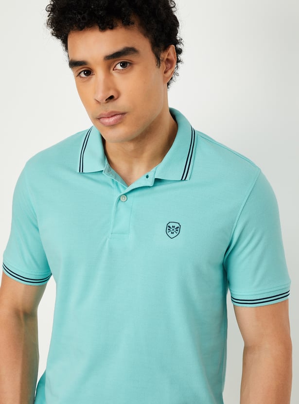 Men Solid Slim Fit Polo T-shirt