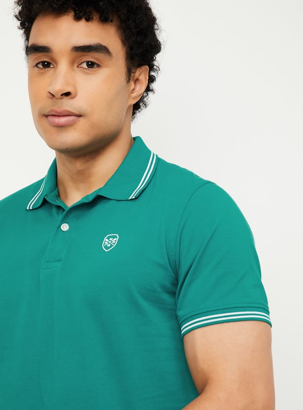Men Solid Slim Fit Polo T-shirt