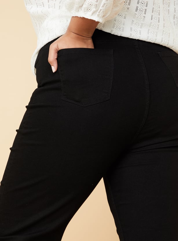 Women Solid Pencil Fit Jeans