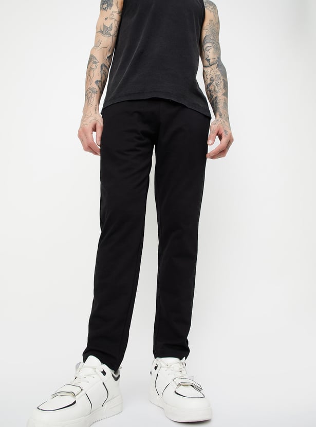 Men Solid Slim Fit Track Pants