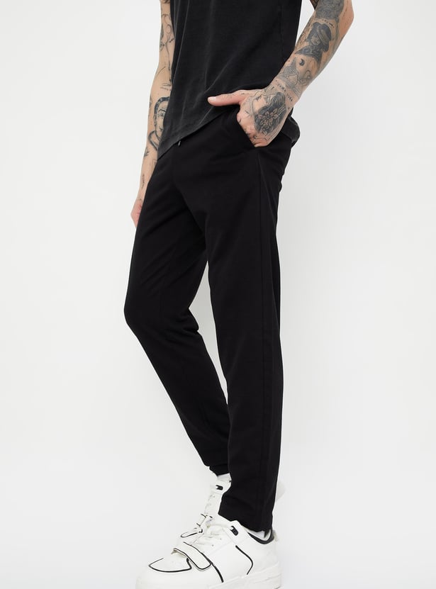 Men Solid Slim Fit Track Pants