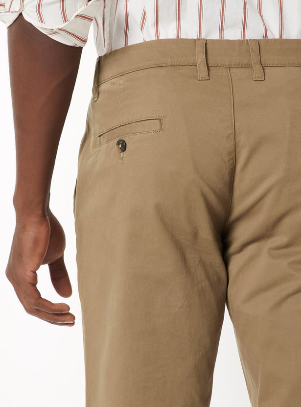 Men Solid Slim Fit Chinos Trousers