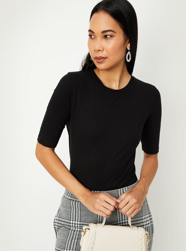 Women Solid Knitted Top