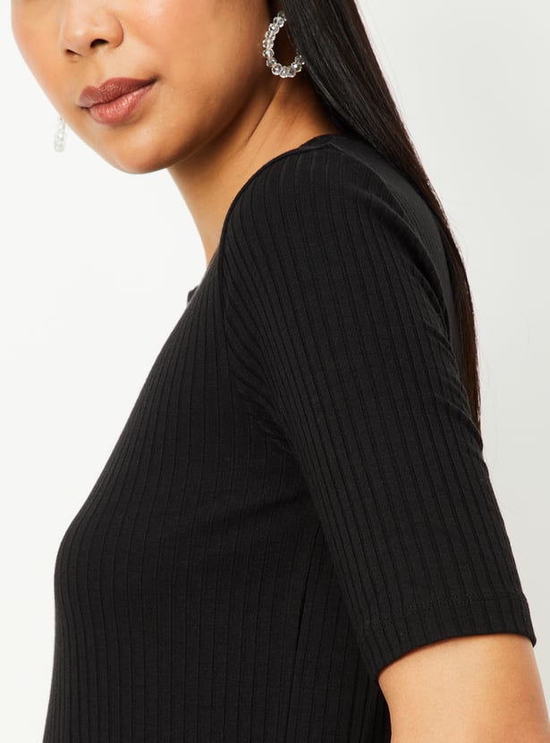 Women Solid Knitted Top