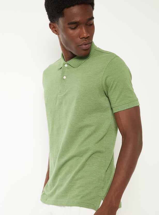 Men Solid Slim Fit Polo T-shirt