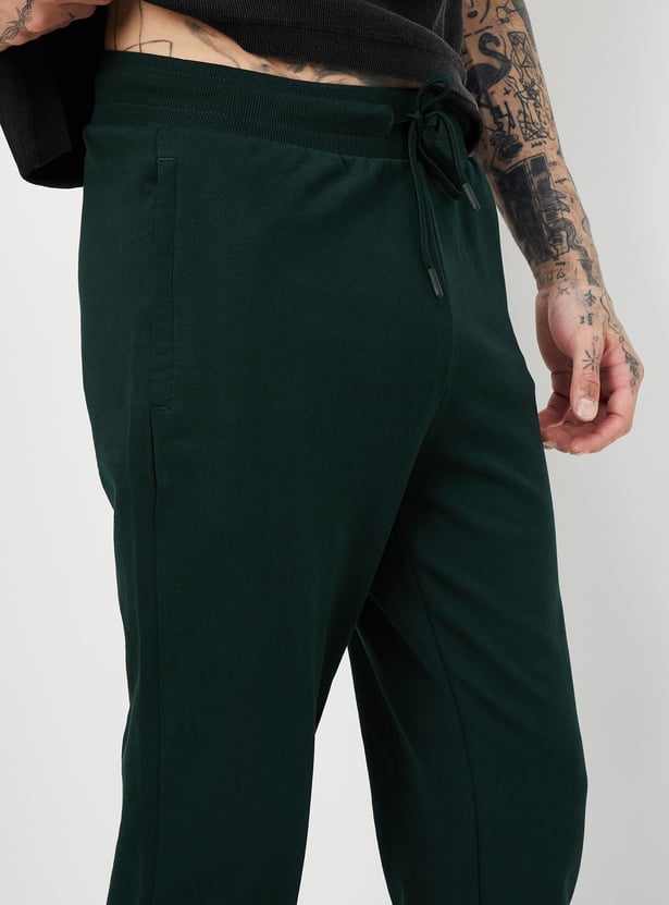 Men Solid Athleisure Track Pants